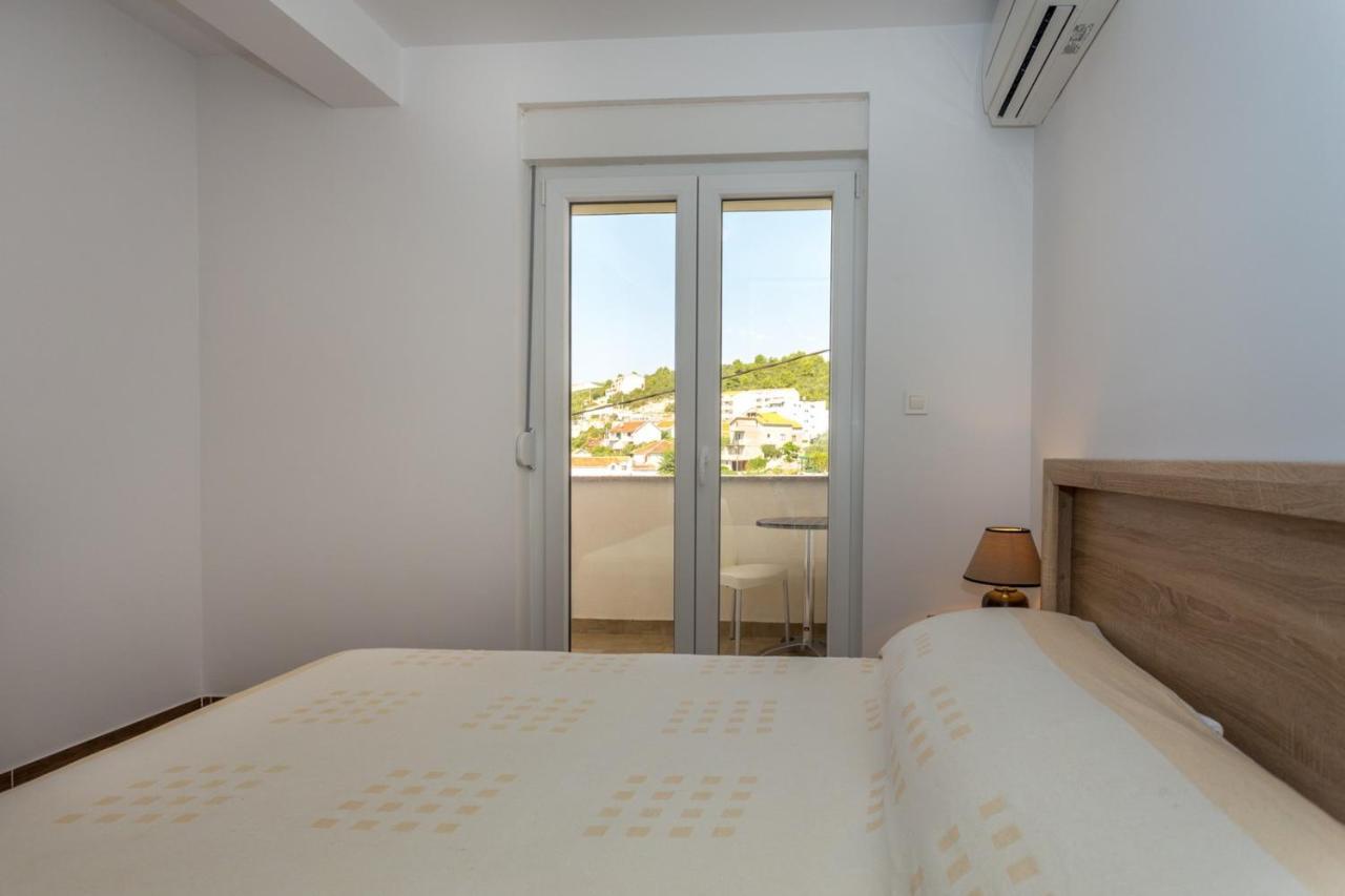 Butique Maris Apartamento Komarna Exterior foto